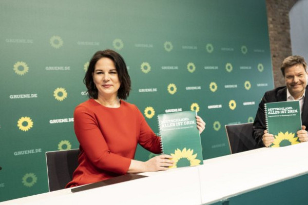 Annalena Baerbock und Robert Habeck © Dominik Butzmann