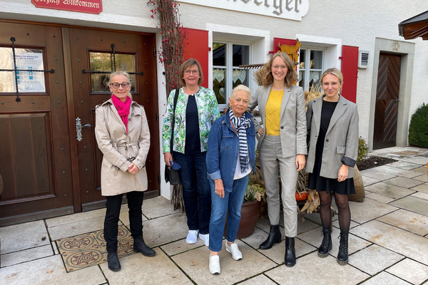 Eva Lettenbauer bei ihrem Besuch am 6.10. in Fürnheim in der Forstquellbrauerei 