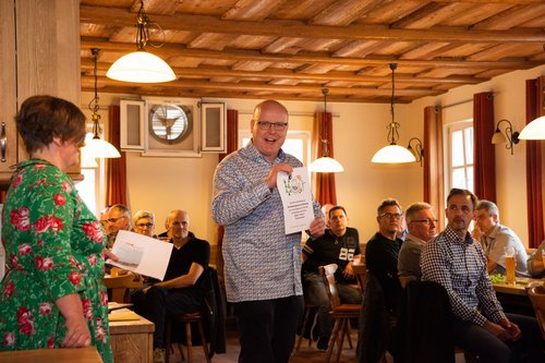 Die Sprecher:innen des OV Petersaurach  &nbsp;© Raphael Rother